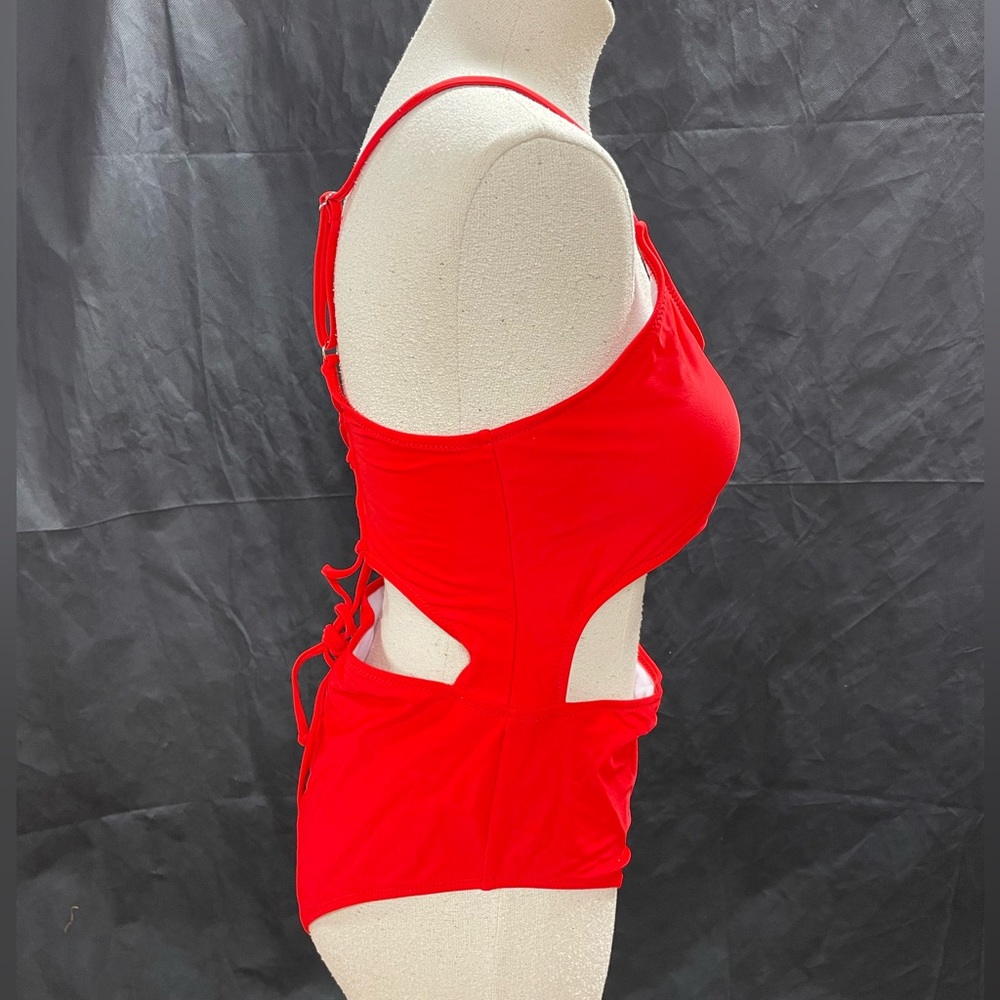 bathing suit 😎 - Picture 5 of 9